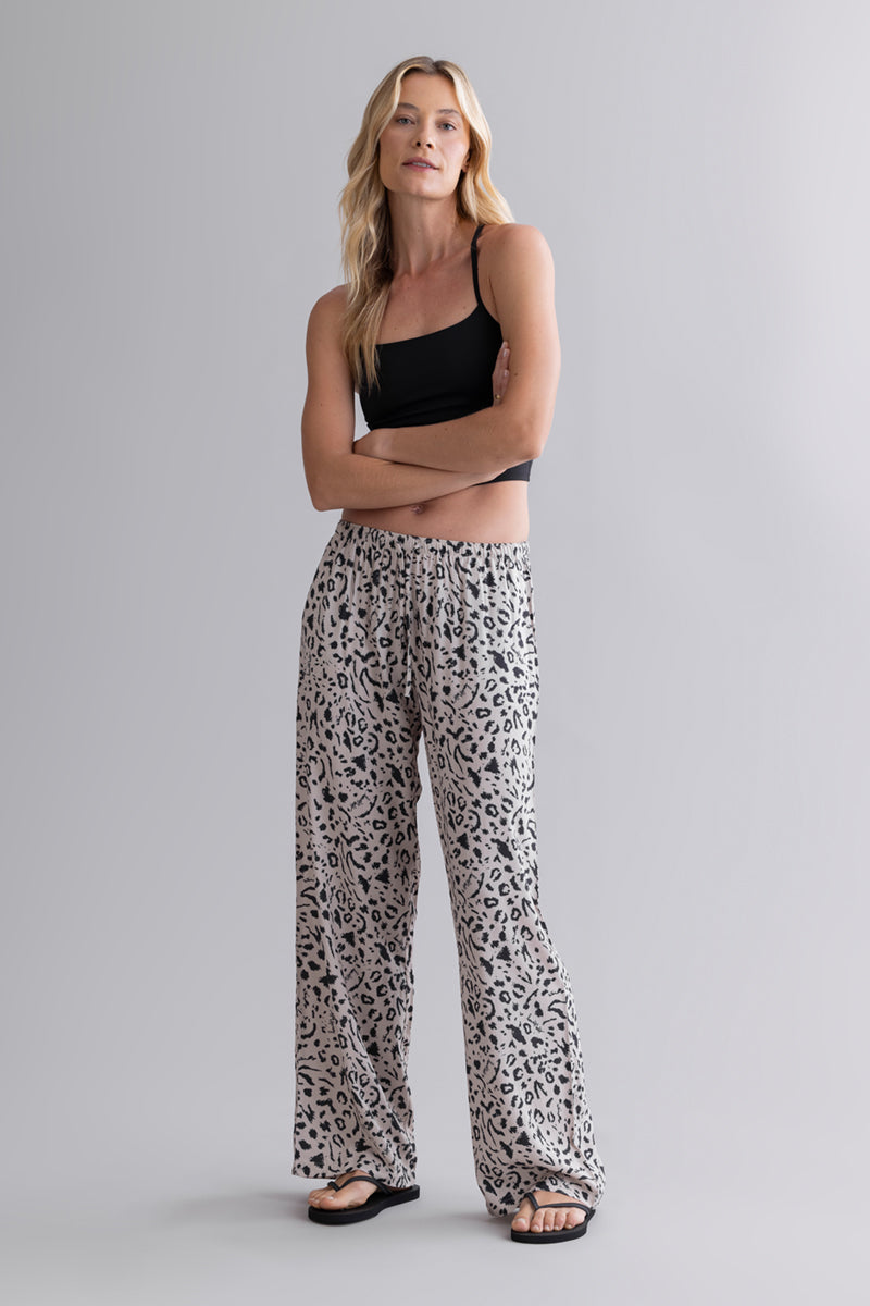 Summer Pants Mono Leo Oatmeal | Hey Honey & Active Wear