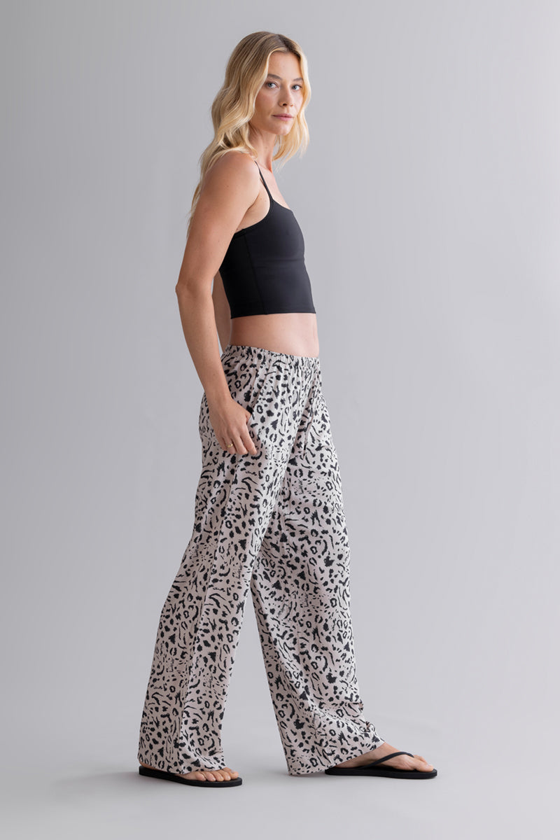 Summer Pants Mono Leo Oatmeal | Hey Honey & Active Wear